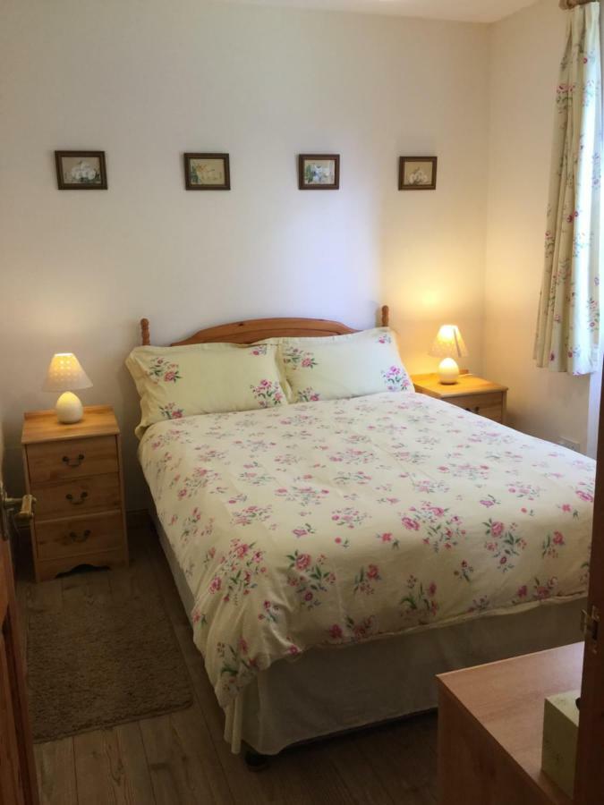 Country Garden House Holiday Homes Ballymoney Exterior photo